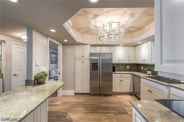 4051 Gulf Shore BLVD N 1003, Naples, FL 34103