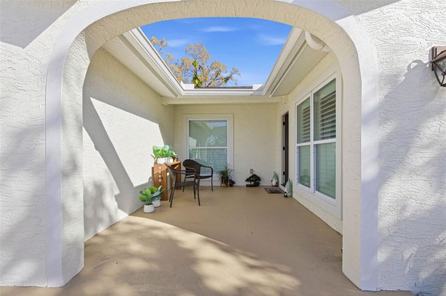 6415 WINDWOOD COURT, Tampa, FL 33634