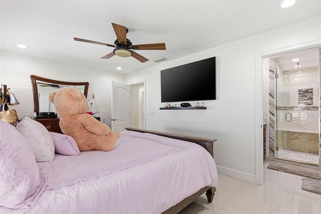 6415 WINDWOOD COURT, Tampa, FL 33634