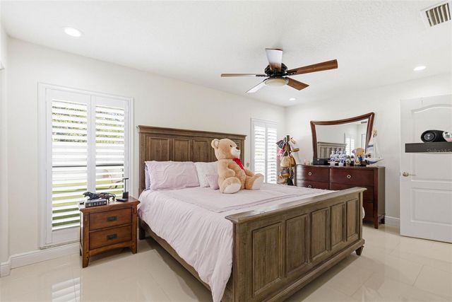 6415 WINDWOOD COURT, Tampa, FL 33634