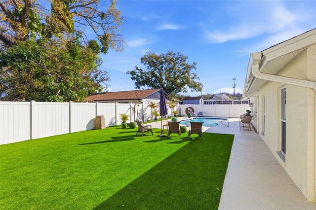 6415 WINDWOOD COURT, Tampa, FL 33634