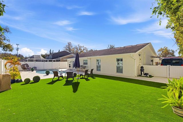 6415 WINDWOOD COURT, Tampa, FL 33634