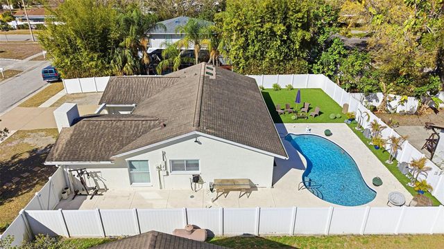 6415 WINDWOOD COURT, Tampa, FL 33634