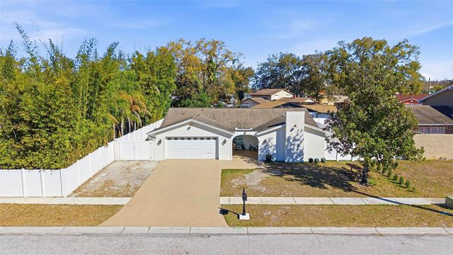 6415 WINDWOOD COURT, Tampa, FL 33634