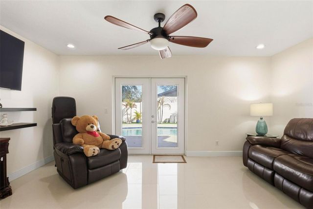 6415 WINDWOOD COURT, Tampa, FL 33634