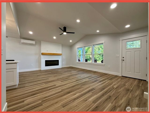 611 Weatherwax Loop NE, Ocean Shores, WA 98569