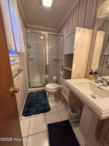 2485 Pine Knoll Drive, Kinston, NC 28504