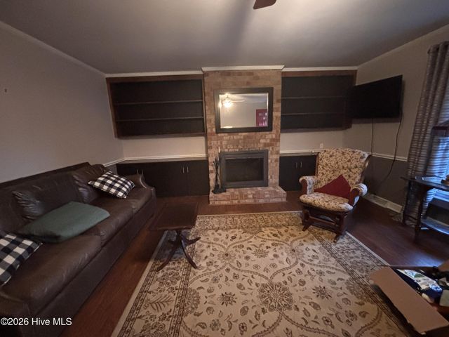 2485 Pine Knoll Drive, Kinston, NC 28504