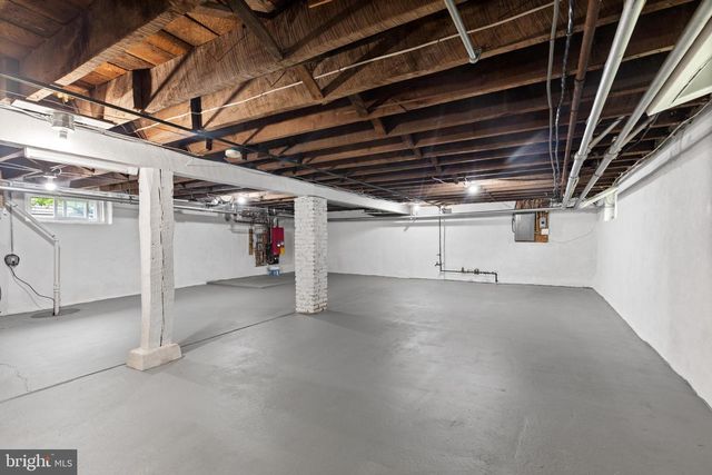 28 GROVE AVE, Flourtown, PA 19031