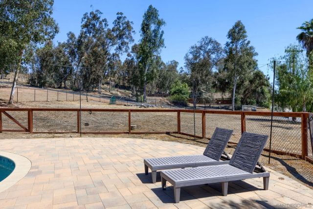 26138 Wyndemere, Escondido, CA 92026