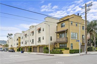 10832 W Riverton Court, Toluca Lake, CA 91602