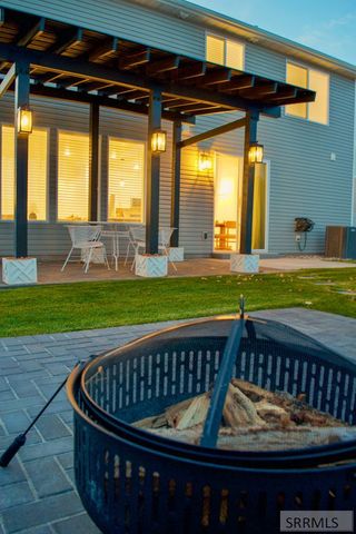 388 Church Street, Ammon, ID 83401