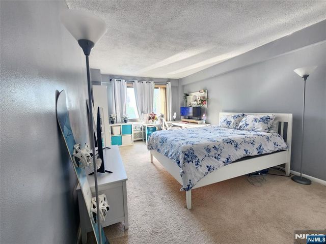 307 Prospect Avenue 4D, Hackensack, NJ 07601