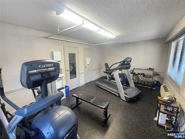 307 Prospect Avenue 4D, Hackensack, NJ 07601