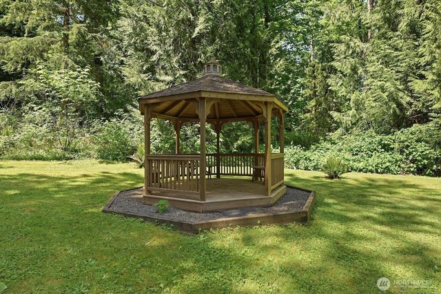 30130 SE Issaquah Fall City Road, Fall City, WA 98024
