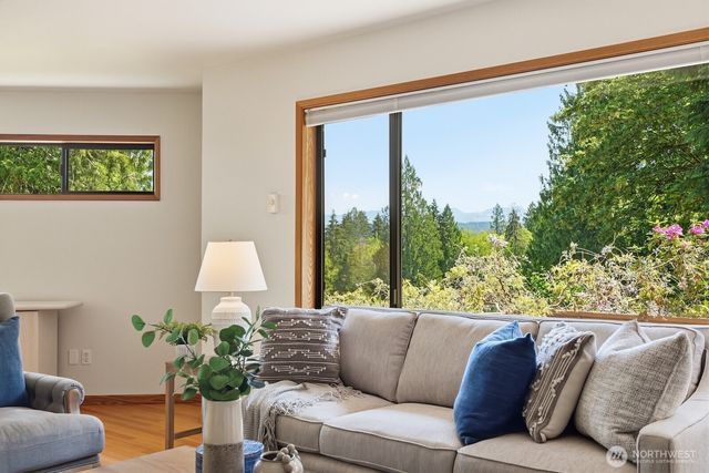 30130 SE Issaquah Fall City Road, Fall City, WA 98024