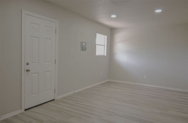 5210 Honeysuckle, Corpus Christi, TX 78415