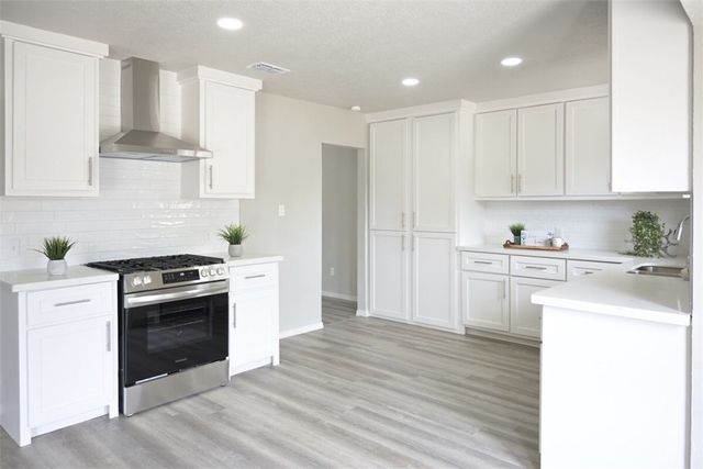 5210 Honeysuckle, Corpus Christi, TX 78415