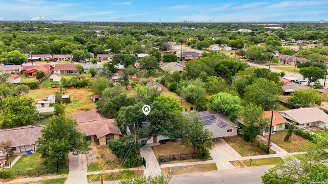 1223 W Mally Blvd, San Antonio, TX 78224