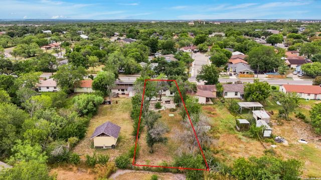 1223 W Mally Blvd, San Antonio, TX 78224