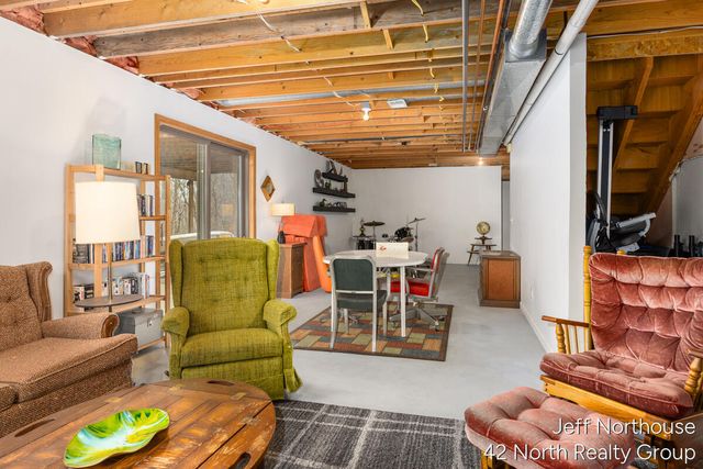 2259 136th Avenue, Dorr, MI 49323