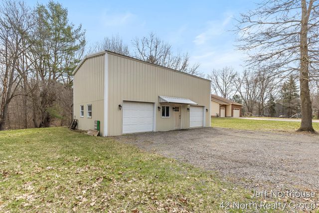 2259 136th Avenue, Dorr, MI 49323