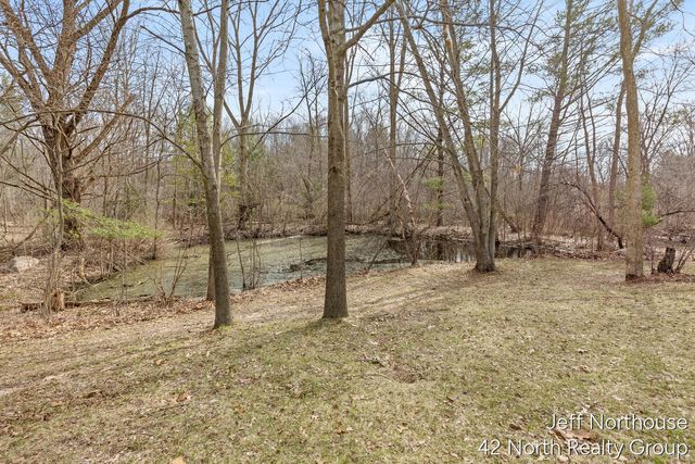 2259 136th Avenue, Dorr, MI 49323