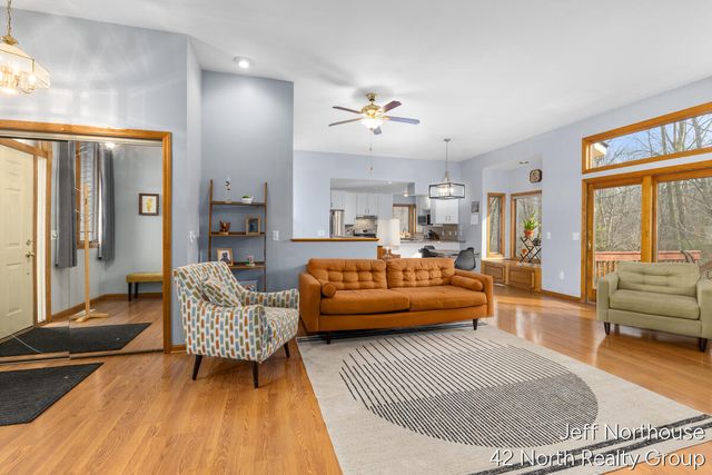 2259 136th Avenue, Dorr, MI 49323