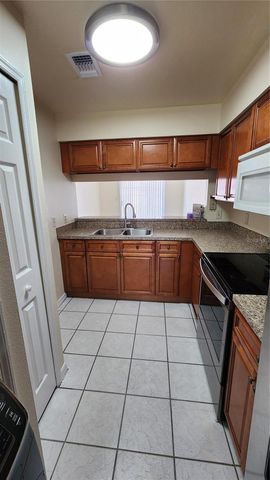 2211 MARGARITA COURT 2211, Kissimmee, FL 34741