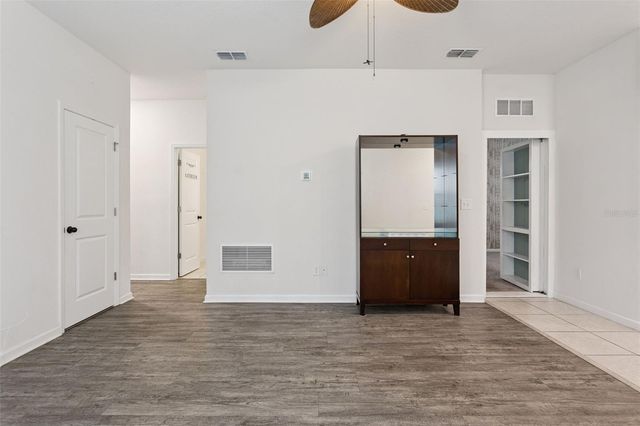2059 CADES COVE WAY, Deland, FL 32720