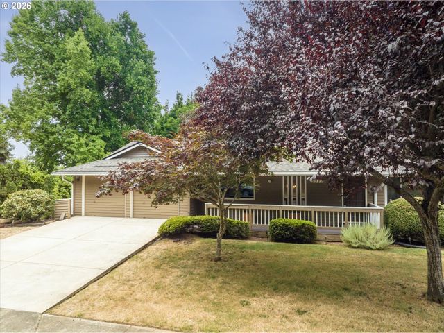 3377 W 25TH Ave, Eugene, OR 97405