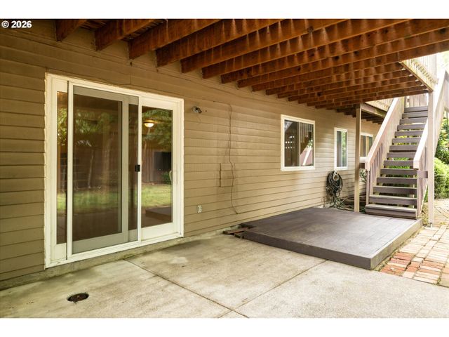 3377 W 25TH Ave, Eugene, OR 97405