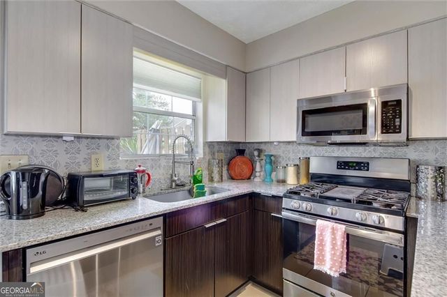 6638 Witherington Court NW, Norcross, GA 30093