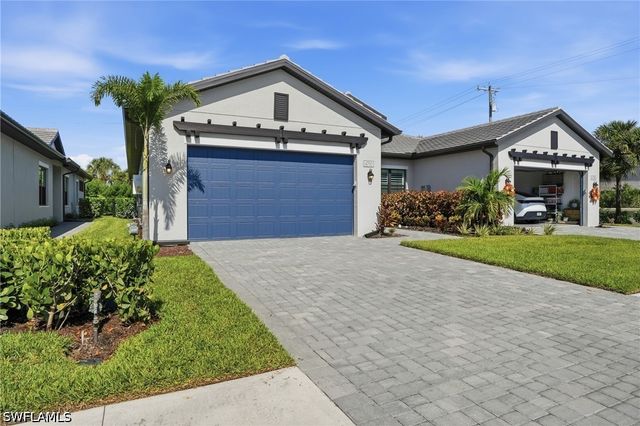 14792 Kingfisher LOOP, Naples, FL 34120