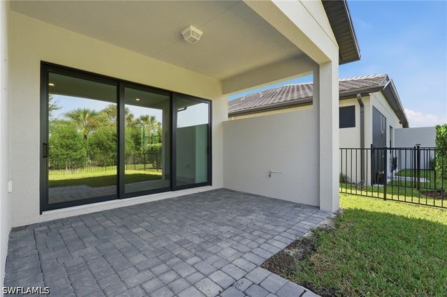 14792 Kingfisher LOOP, Naples, FL 34120