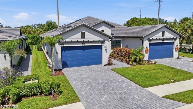 14792 Kingfisher LOOP, Naples, FL 34120