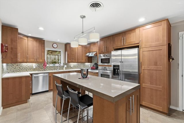 2353 Greenland Drive, Dallas, TX 75228