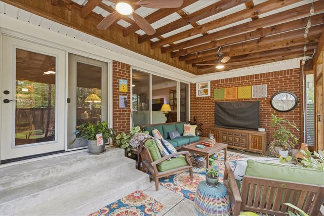2353 Greenland Drive, Dallas, TX 75228