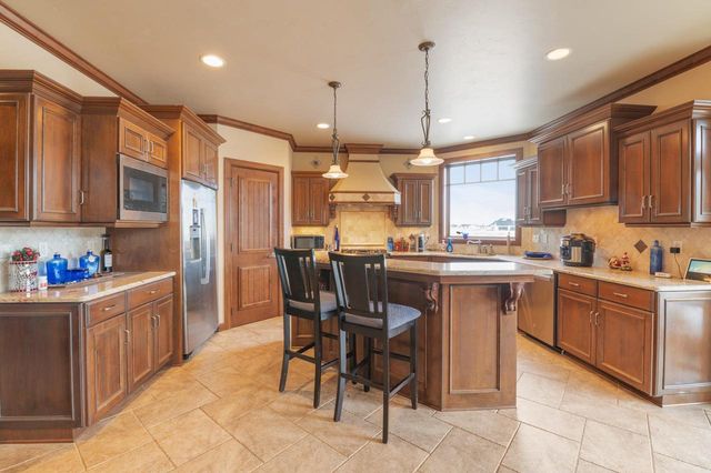 581 ROYAL ST PATS DRIVE, Wrightstown, WI 54180