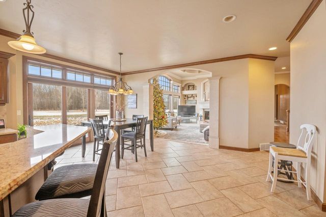 581 ROYAL ST PATS DRIVE, Wrightstown, WI 54180