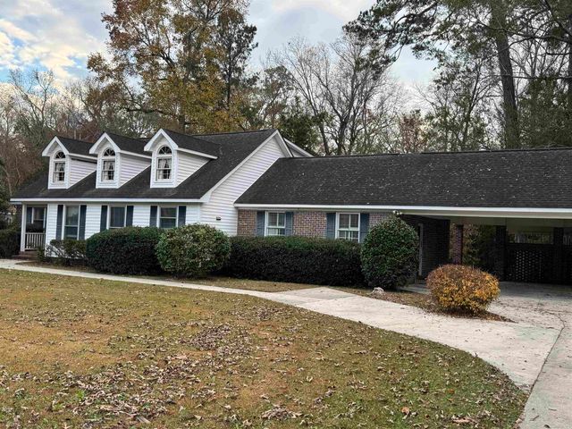 1320 Horseshoe Rd., Mullins, SC 29574