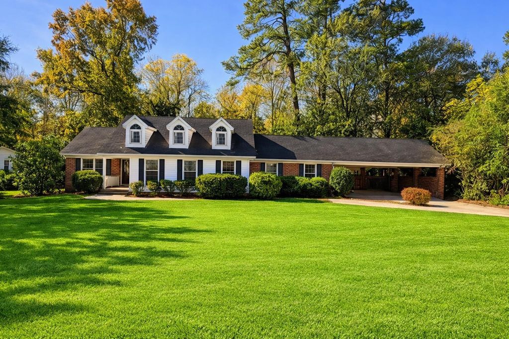 1320 Horseshoe Rd., Mullins, SC 29574