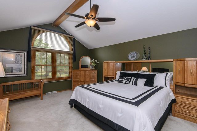 W160N10664 Fieldstone PASS, Germantown, WI 53022