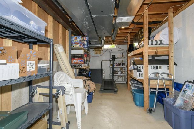 W160N10664 Fieldstone PASS, Germantown, WI 53022