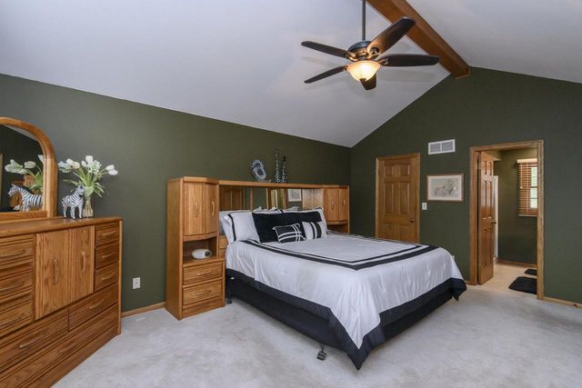 W160N10664 Fieldstone PASS, Germantown, WI 53022