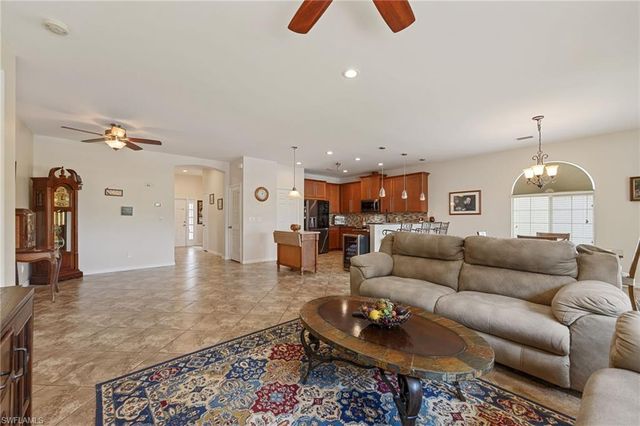 8648 Lake Front CT, Punta Gorda, FL 33950