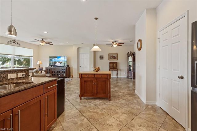 8648 Lake Front CT, Punta Gorda, FL 33950