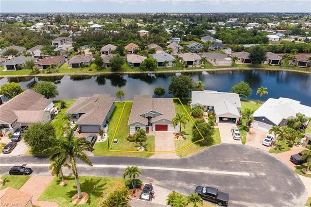 8648 Lake Front CT, Punta Gorda, FL 33950