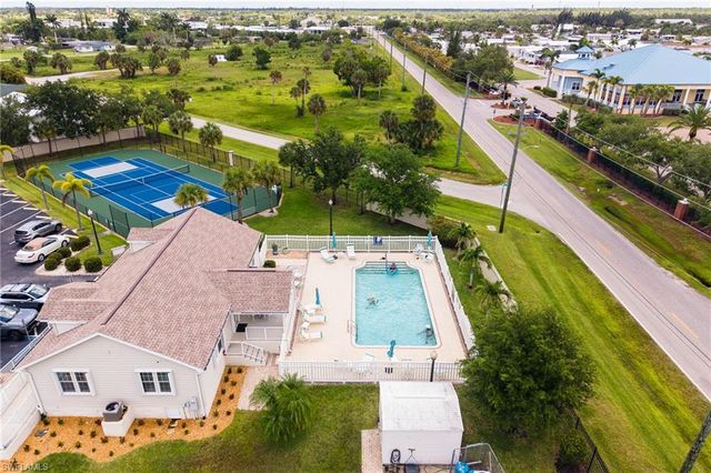 8648 Lake Front CT, Punta Gorda, FL 33950