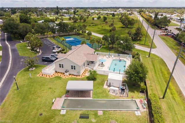 8648 Lake Front CT, Punta Gorda, FL 33950